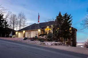 3252 Sunset Hollow Dr, Bountiful, UT 84010 - Photo 9