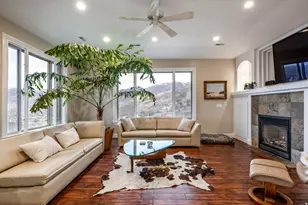 3252 Sunset Hollow Dr, Bountiful, UT 84010 - Photo 3