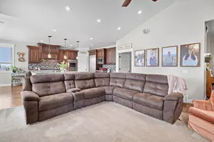 3085 N Bronzewood Cir N, Erda, UT 84074 - Photo 13