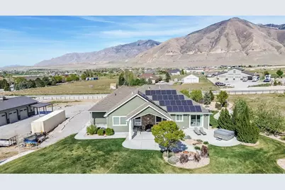 3085 N Bronzewood Cir N #26, Erda, UT 84074 - Photo 91