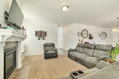 253 W Quartz Rd, Tooele, UT 84074 - Photo 9