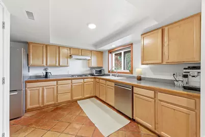 2092 E 11270 S, Sandy, UT 84092 - Photo 27