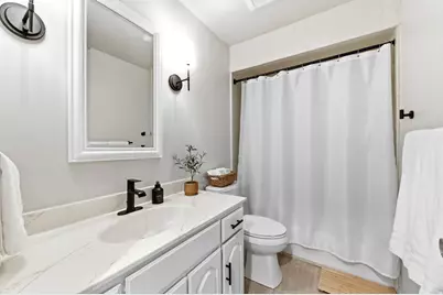 2092 E 11270 S, Sandy, UT 84092 - Photo 19