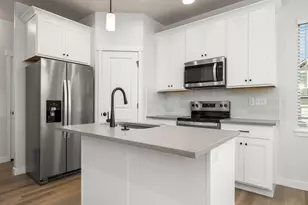 4152 W Hillscape Cir, Lehi, UT 84048 - Photo 3