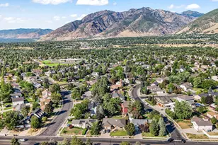 8965 S Quail Run Dr E, Sandy, UT 84093 - Photo 15