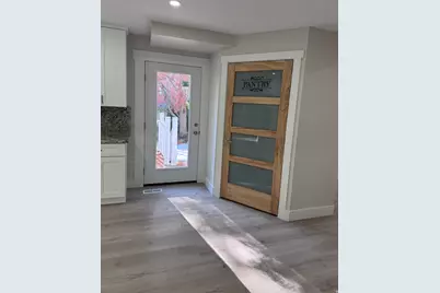 8965 S Quail Run Dr E, Sandy, UT 84093 - Photo 51