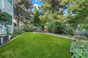 8965 S Quail Run Dr E, Sandy, UT 84093 - Photo 31