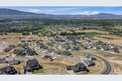 730 E 400 N #13, Providence, UT 84332 - Photo 13