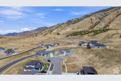 730 E 400 N #13, Providence, UT 84332 - Photo 23