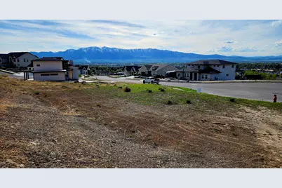 730 E 400 N #13, Providence, UT 84332 - Photo 3