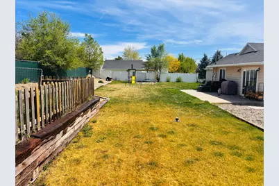 412 W Center St, Blanding, UT 84511 - Photo 25