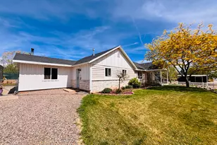 412 W Center St, Blanding, UT 84511 - Photo 23