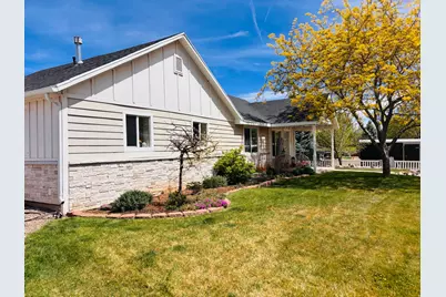 412 W Center St, Blanding, UT 84511 - Photo 3