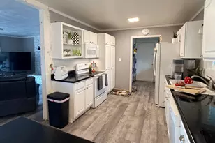 330 N Pinewood Circle, Price, UT 84501 - Photo 7