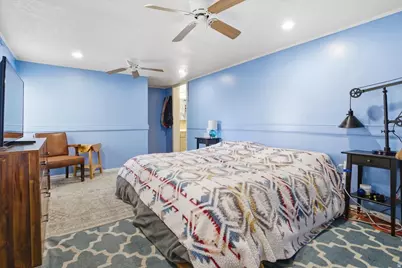 244 E Crescent Pkwy S #206, Sandy, UT 84070 - Photo 11