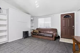 244 E Crescent Pkwy S, Sandy, UT 84070 - Photo 7