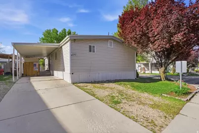 244 E Crescent Pkwy S #206, Sandy, UT 84070 - Photo 17