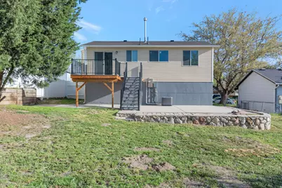 5125 W Loomis Ln, Salt Lake City, UT 84118 - Photo 17