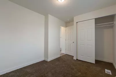 5125 W Loomis Ln, Salt Lake City, UT 84118 - Photo 9
