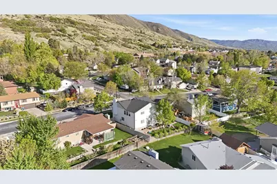 1264 Brooke Ln, Farmington, UT 84025 - Photo 39