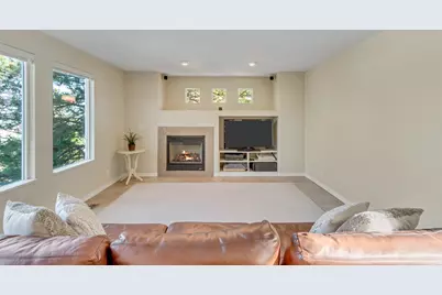 14382 S Debrian Way, Draper, UT 84020 - Photo 17