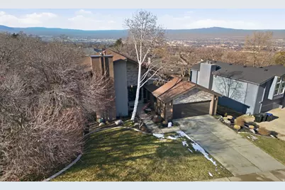 742 E Chelsea Dr, Bountiful, UT 84010 - Photo 3