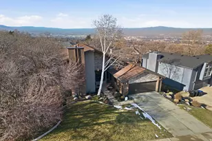 742 E Chelsea Dr, Bountiful, UT 84010 - Photo 3