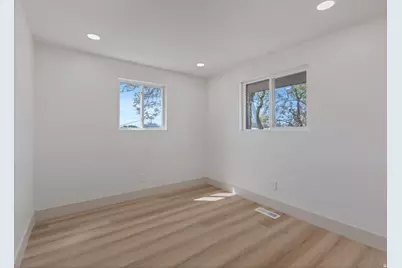 2068 W 5950 S, Roy, UT 84067 - Photo 13