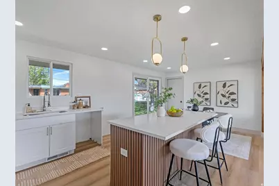 2068 W 5950 S, Roy, UT 84067 - Photo 9