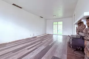 1856 W Western Charm Dr S, Riverton, UT 84065 - Photo 9