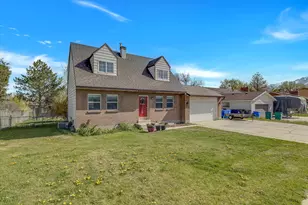 1856 W Western Charm Dr S, Riverton, UT 84065 - Photo 3