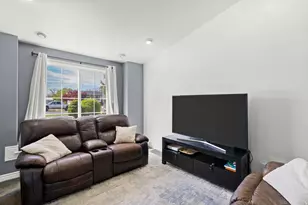 4848 S 3200 W, Roy, UT 84067 - Photo 5