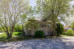 135 B St, Salt Lake City, UT 84103 - Photo 13