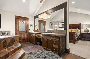 10280 S Dimple Dell Rd, Sandy, UT 84092 - Photo 31