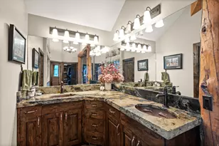 10280 S Dimple Dell Rd, Sandy, UT 84092 - Photo 43