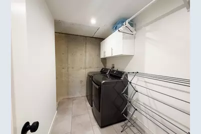 3089 S 2075 E, Salt Lake City, UT 84109 - Photo 53