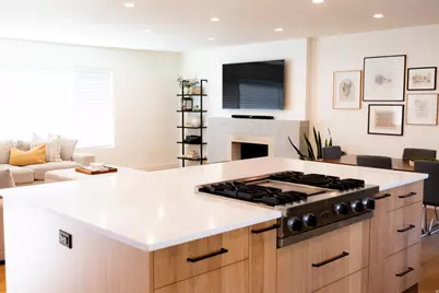 3089 S 2075 E, Salt Lake City, UT 84109 - Photo 9