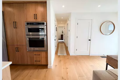 3089 S 2075 E, Salt Lake City, UT 84109 - Photo 23