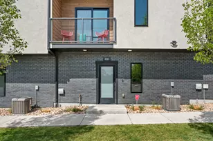 1838 E Melbourne Ct, Millcreek, UT 84106 - Photo 3