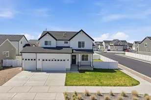 792 S 4000 W, Syracuse, UT 84075 - Photo 1