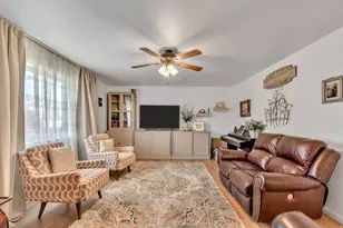 889 E 500 N, Lehi, UT 84043 - Photo 3