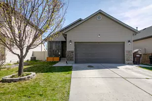 1534 E Shadow Dr N, Eagle Mountain, UT 84005 - Photo 1