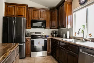 1534 E Shadow Dr N, Eagle Mountain, UT 84005 - Photo 5