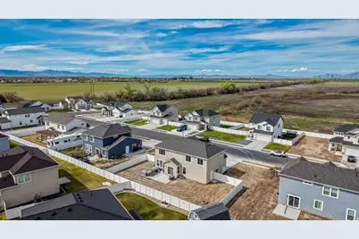 3491 W 3275 N #329, Plain City, UT 84404 - Photo 39