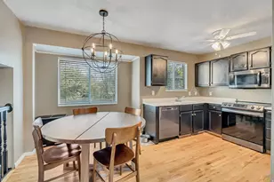 687 W 1900 N, Centerville, UT 84014 - Photo 5