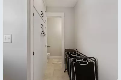 10261 S 3200 W, South Jordan, UT 84095 - Photo 29