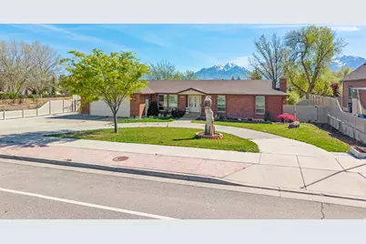 10261 S 3200 W, South Jordan, UT 84095 - Photo 3