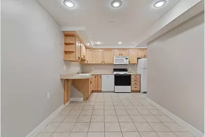 10261 S 3200 W, South Jordan, UT 84095 - Photo 37