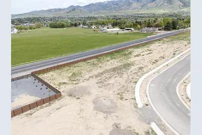 623 E 2475 N #5, North Logan, UT 84341 - Photo 13