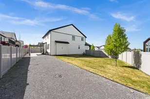 1229 W Brinkerhoff Dr, West Jordan, UT 84084 - Photo 33